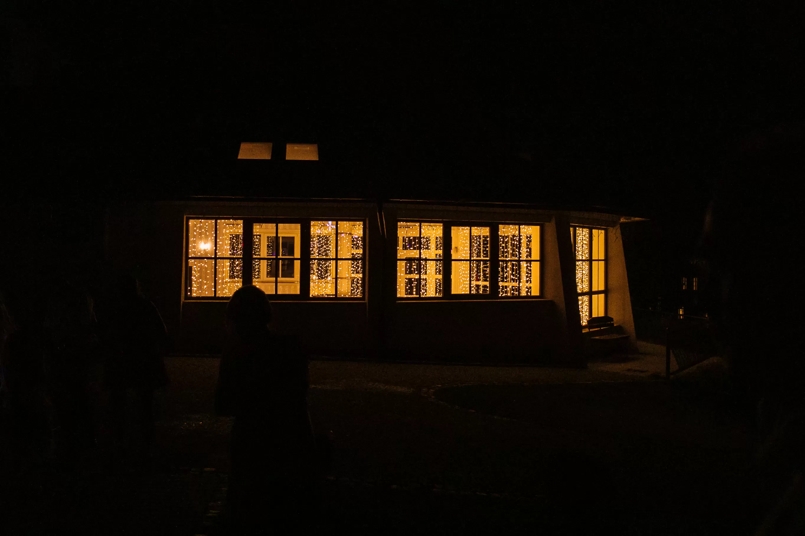 wesele klaudii i kamila u stóp wiśnickiego zamku kmitów i lubomirskich w wiśniczu wesele kraków bochnia małopolska wedding day wedding inspiration ślubne inspiracje wesele marzeń szukam sali na wesele szukam miejsca na wesele sala weselna z noclegami szukam ogrodu na ślub w plenerzze gdzie wesele gdzie ślub ślub cywilny wyjątkowe miejsca na ślub wymarzone wesele szukam dobrej sali jakie ceny wesela Fot: Antonina Bukowska Fotografia